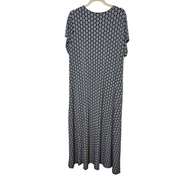 41Hawthorn blue printed v neck dress with side knot. Size 3X. - Picture 3 of 4
